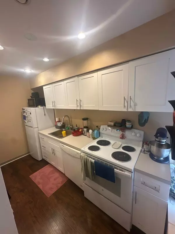 Chicago, IL 60605,40 E 9 ST #312