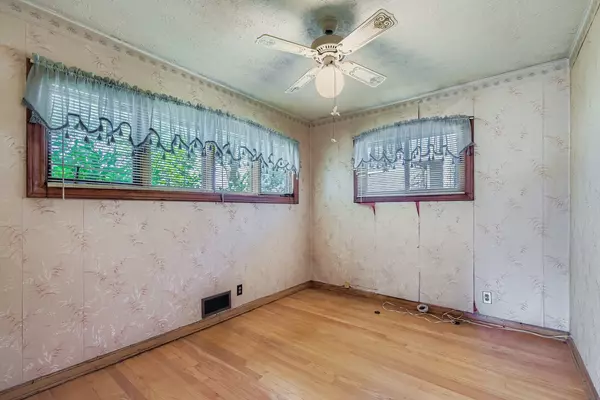 Chicago, IL 60638,4857 S Lorel AVE