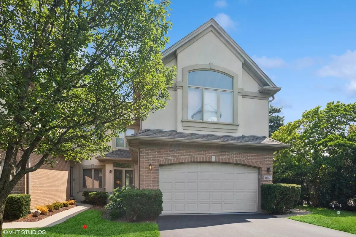 Palatine, IL 60067,1049 W Sutton CT