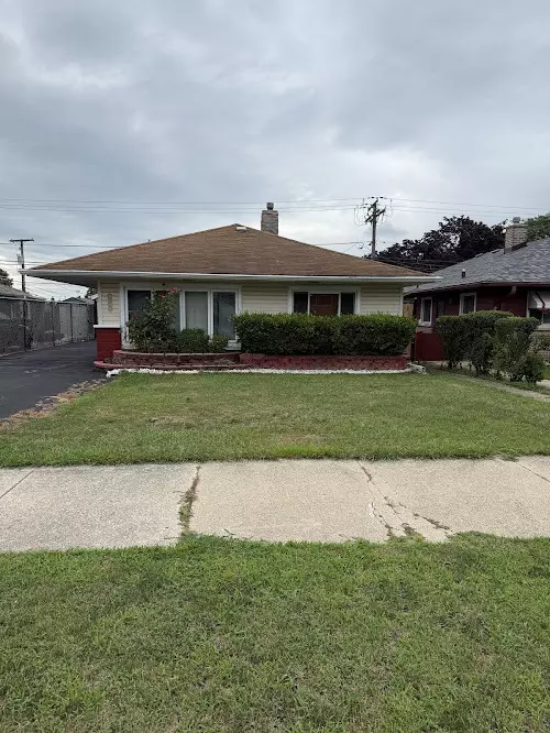 9906 S California AVE, Evergreen Park, IL 60805