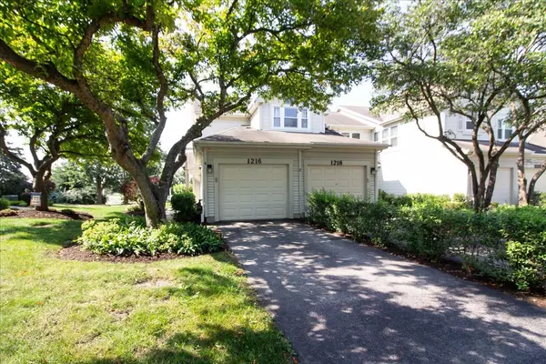 1216 Tennyson LN #1216, Naperville, IL 60540