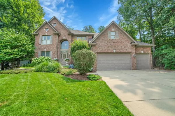 2602 Majestic Oaks LN, St. Charles, IL 60174