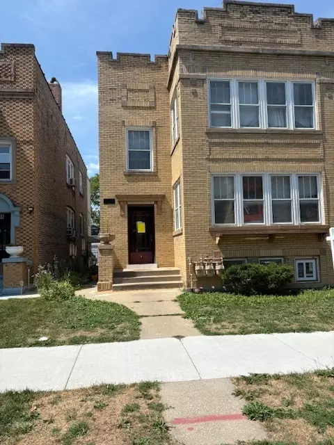 Chicago, IL 60659,6140 N Campbell AVE