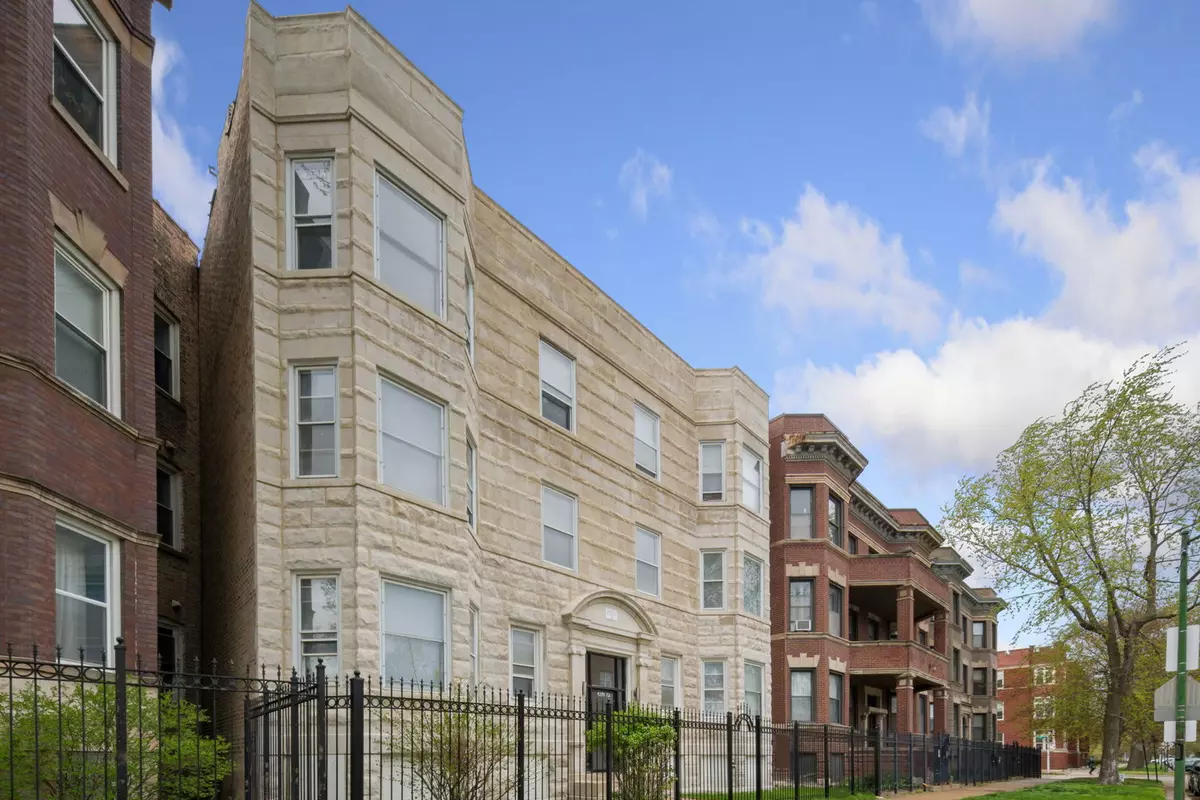 Chicago, IL 60637,6112 S Ingleside AVE #1S