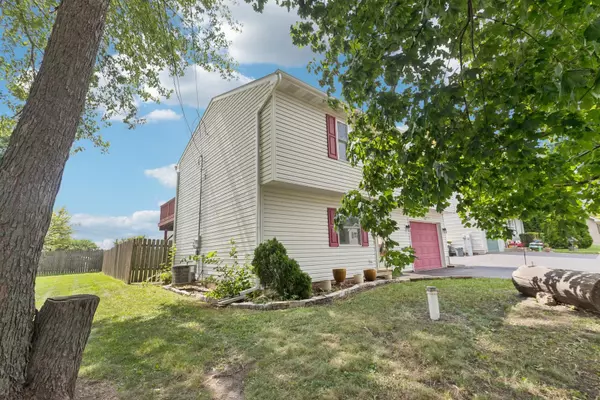 Mchenry, IL 60051,317 W Riverside DR