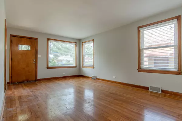Bellwood, IL 60104,301 Bohland AVE