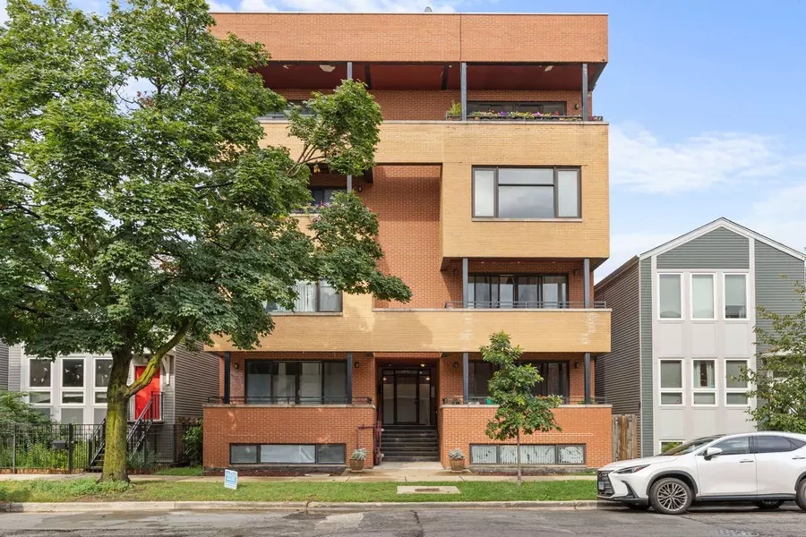 1920 N SPRINGFIELD AVE #3N, Chicago, IL 60647