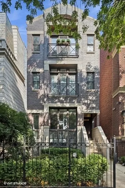 2033 N Bissell ST #3, Chicago, IL 60614