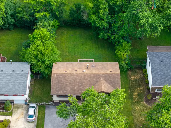 Hazel Crest, IL 60429,3425 Birchwood DR