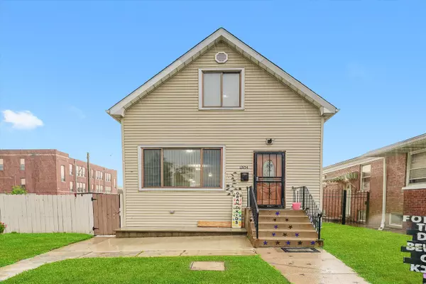 12854 Winchester AVE, Blue Island, IL 60406