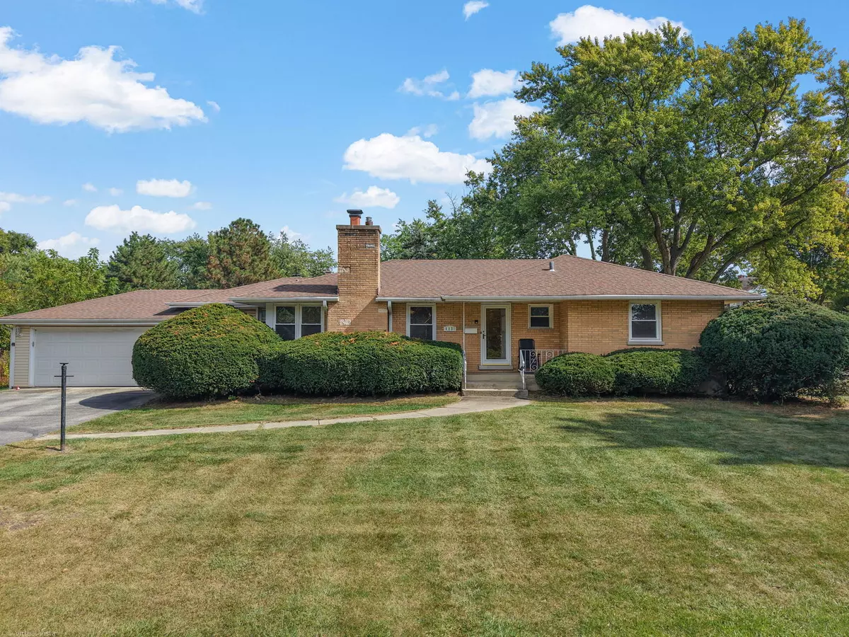 Downers Grove, IL 60515,4831 Florence AVE