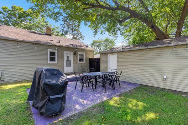 Rockford, IL 61101,3015 Custer AVE