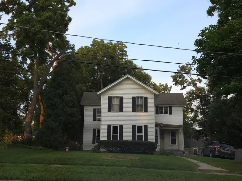 10906 N Woodstock ST #A, Huntley, IL 60142