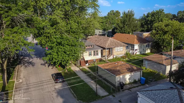 Chicago, IL 60628,10059 S Lafayette AVE