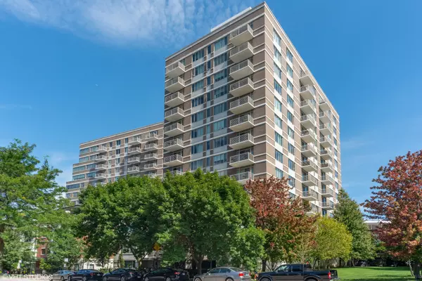 1515 S Prairie AVE #910, Chicago, IL 60605
