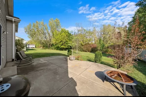 Matteson, IL 60443,255 Central AVE