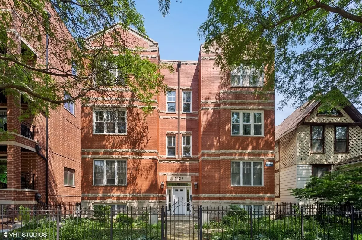 Chicago, IL 60640,4437 N Ashland AVE #2S