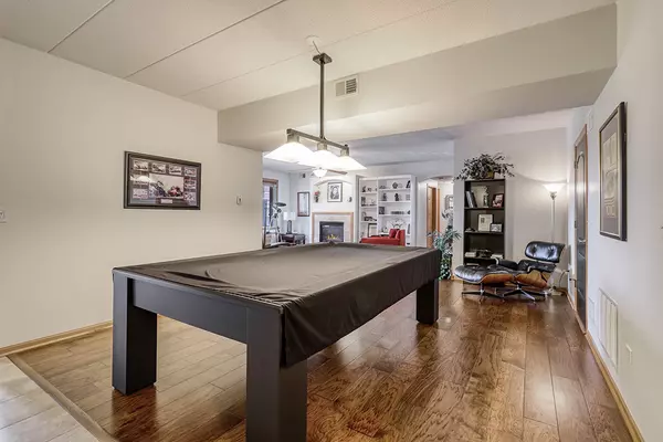 Tinley Park, IL 60487,7716 GREENWAY BLVD #1SW