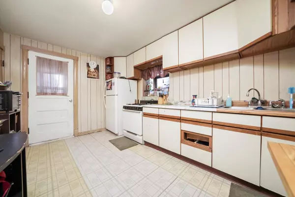 Chicago, IL 60632,5043 S Artesian AVE