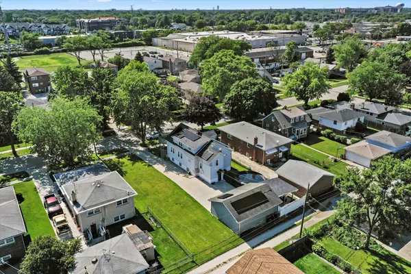 Brookfield, IL 60513,4617 Blanchan AVE