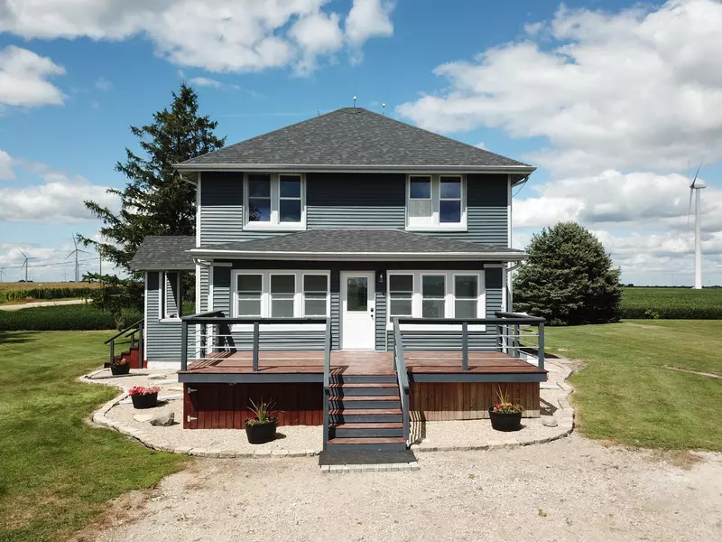 10640 S Johnny Run RD, Kinsman, IL 60437