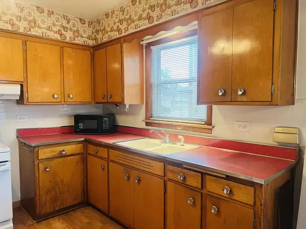 Calumet City, IL 60409,811 Sibley BLVD