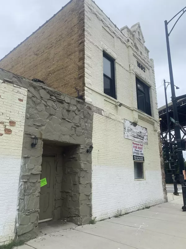 10000 S AVENUE L AVE, Chicago, IL 60617