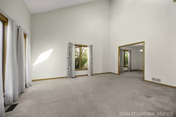 Naperville, IL 60565,2474 Wendover DR