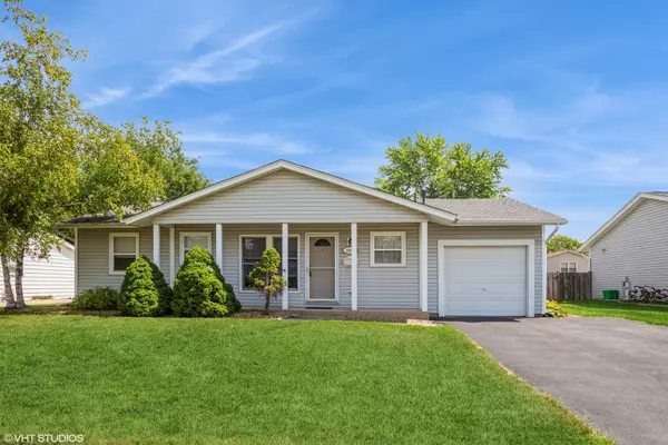 1033 Grissom TRL, Elk Grove Village, IL 60007