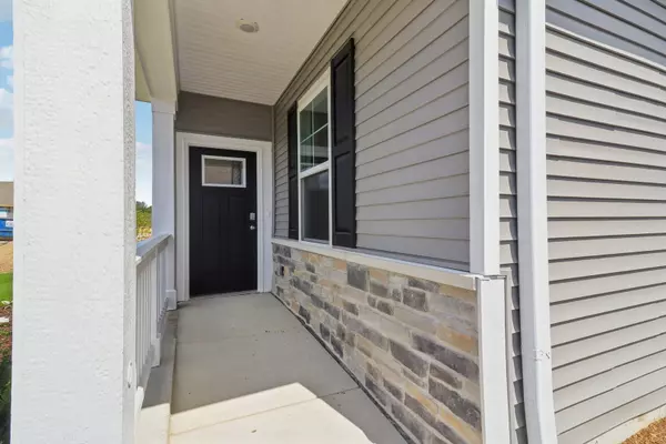 Pingree Grove, IL 60140,1091 Savannah LN