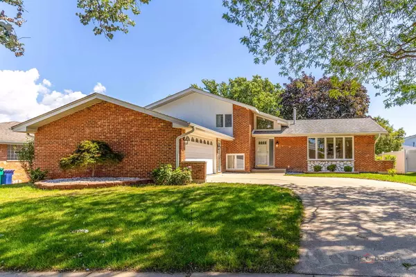 Orland Park, IL 60462,14739 Maple AVE