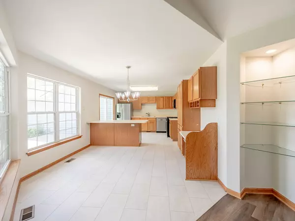 Plainfield, IL 60544,21351 Silktree CIR