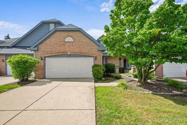 Bloomingdale, IL 60108,248 Lynwood LN #248