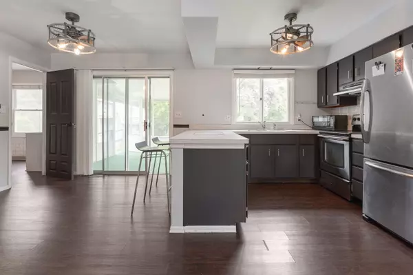 Mchenry, IL 60050,4718 W Cumberland CIR