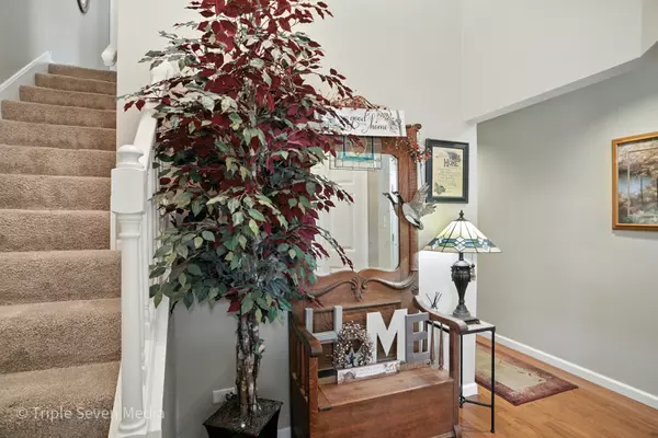 Shorewood, IL 60404,207 Huntington CT