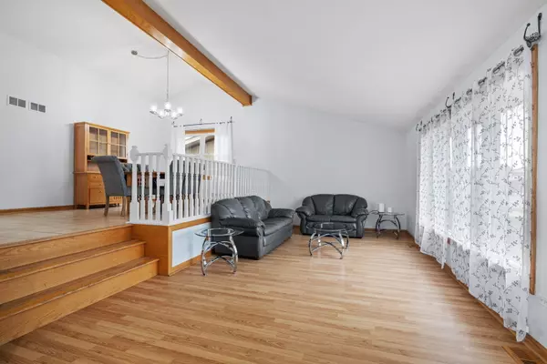 Oak Forest, IL 60452,15725 La Paz CT