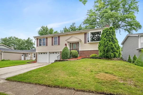 534 Cottonwood CIR, Bolingbrook, IL 60440