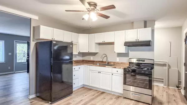 Champaign, IL 61821,3334 Ridgewood DR