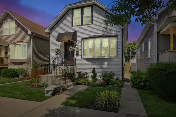 Chicago, IL 60634,5716 W Waveland AVE