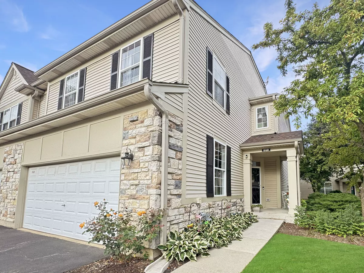 Grayslake, IL 60030,549 Shakespeare DR