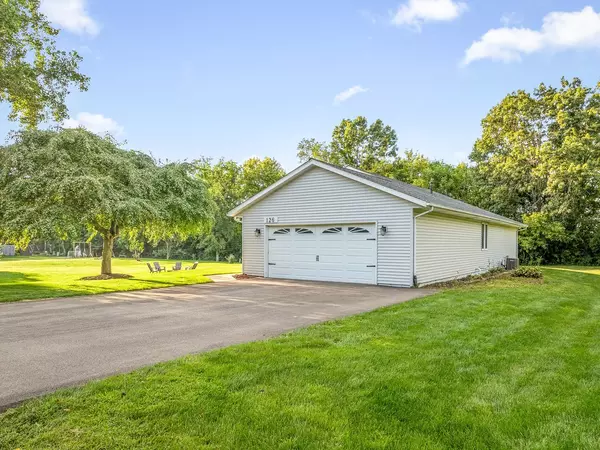 Poplar Grove, IL 61065,126 SE Galleon Run DR