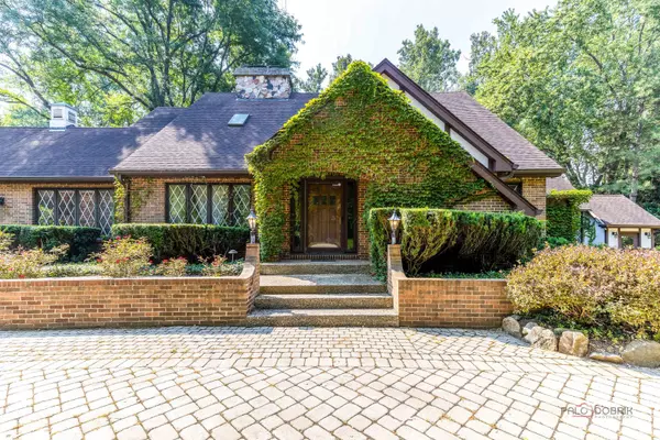 Long Grove, IL 60047,3325 Country LN