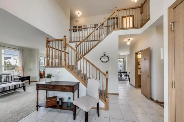 Crest Hill, IL 60403,16465 Coventry LN