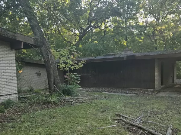 Park Forest, IL 60466,48 Woodland Gln