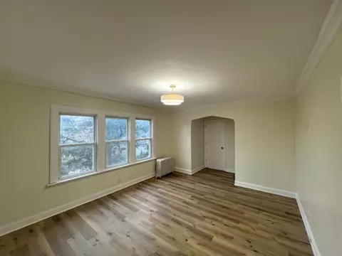 Chicago, IL 60643,1302 W 98th PL