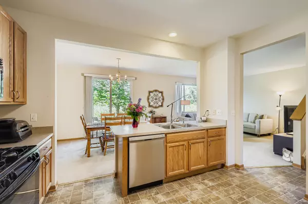 Mchenry, IL 60050,1409 Draper RD
