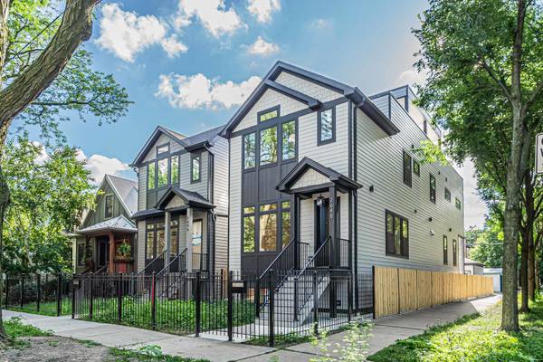 2648 N Whipple ST, Chicago, IL 60647