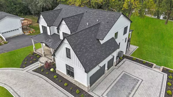 Burr Ridge, IL 60527,15W670 83rd ST