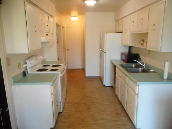 Sycamore, IL 60178,1729 Raintree CT #1729