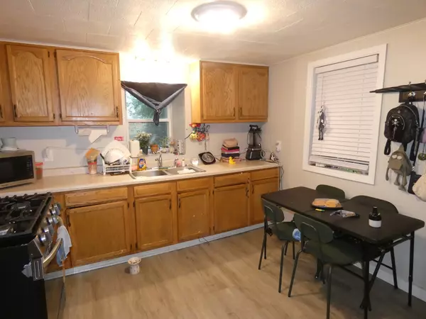 Kankakee, IL 60901,373 N Adams ST